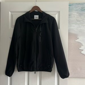 Men’s Black Zara size Medium hooded Jacket
